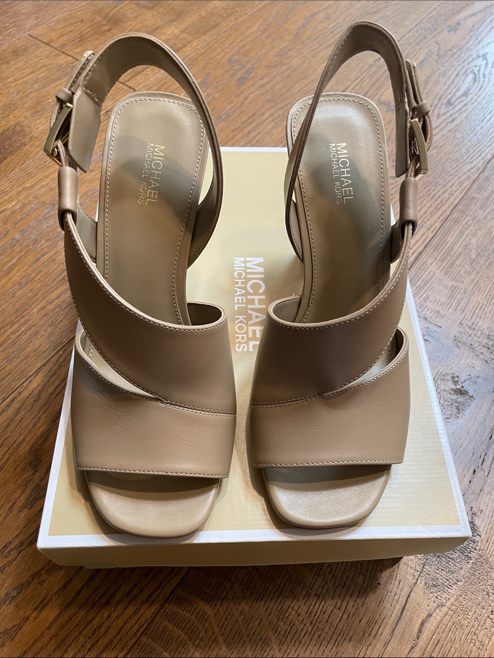 Michael Kors Beige Leather Slingback Heels